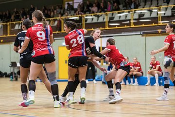 Bild 185 - wBJ SV Henstedt Ulzburg - HSG Holstein Kiel/Kronshagen : Ergebnis: 30:28